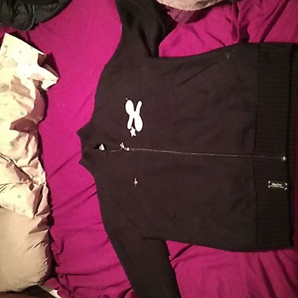 LRG, large, Black w gold accents and white LRG.